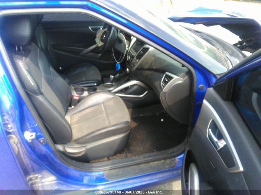 2013 HYUNDAI VELOSTER - KMHTC6AD6DU123241