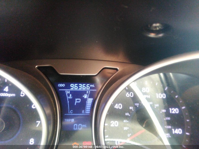 2013 HYUNDAI VELOSTER - KMHTC6AD6DU123241