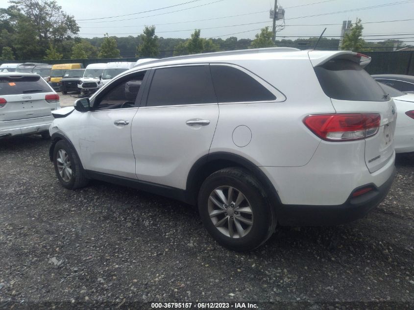 2016 KIA SORENTO LX - 5XYPG4A58GG107913