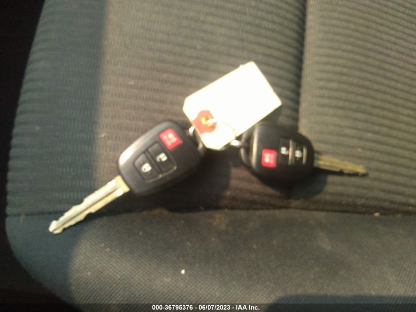 2014 TOYOTA RAV4 LE - JTMBFREV8EJ009191
