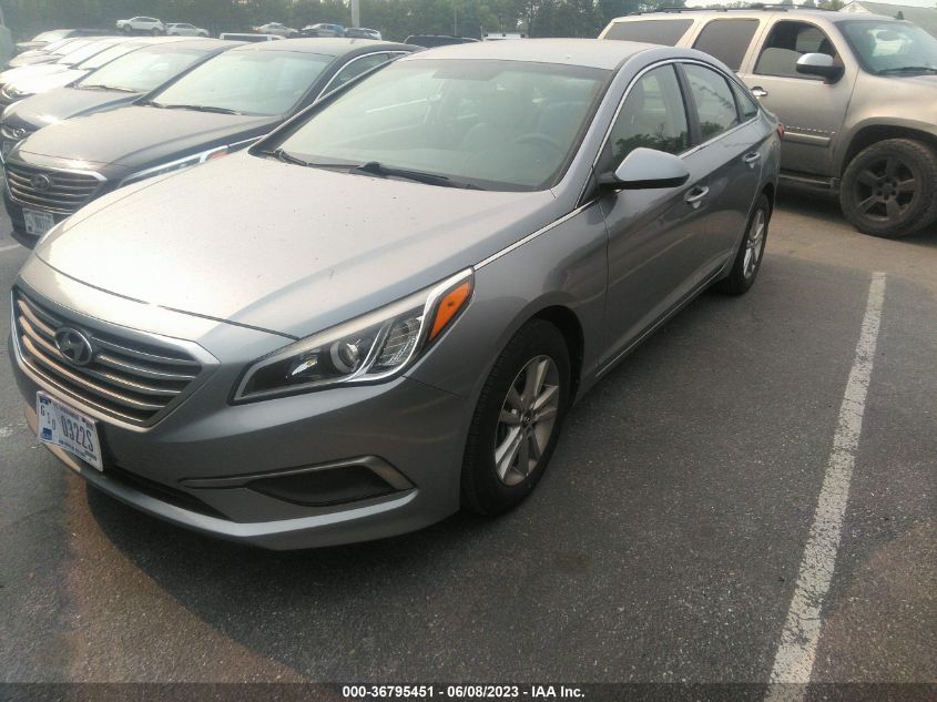 2016 HYUNDAI SONATA 2.4L SE - 5NPE24AF4GH381049