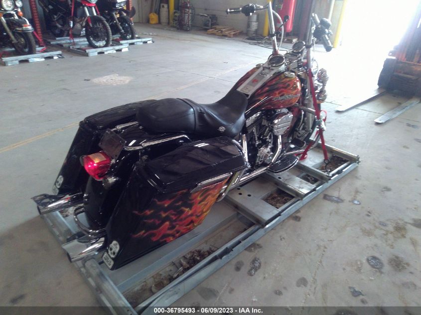 2004 HARLEY-DAVIDSON FLHPI - 1HD1FHW134Y721047