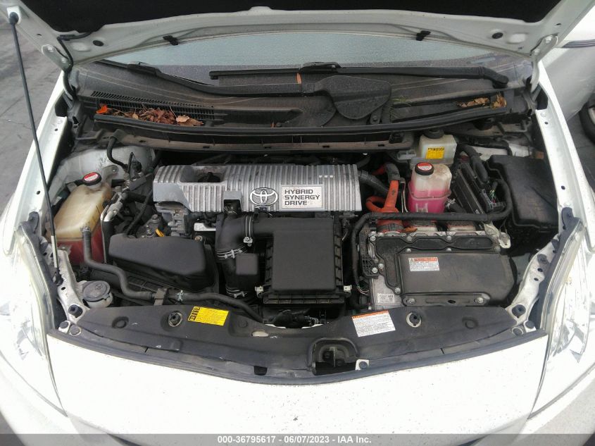 2015 TOYOTA PRIUS FOUR - JTDKN3DU8F0427637