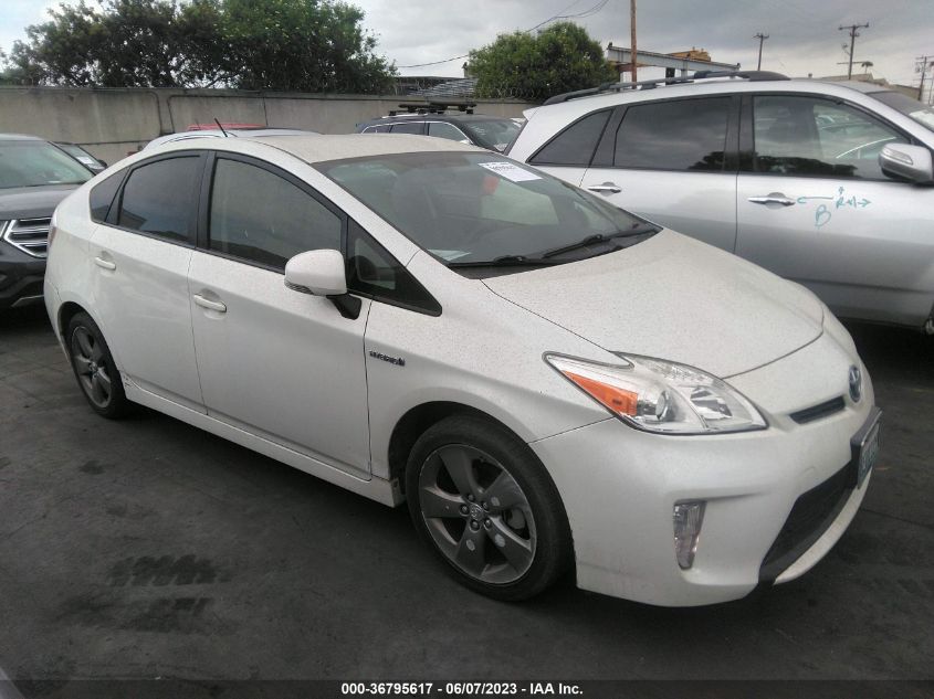 2015 TOYOTA PRIUS FOUR - JTDKN3DU8F0427637