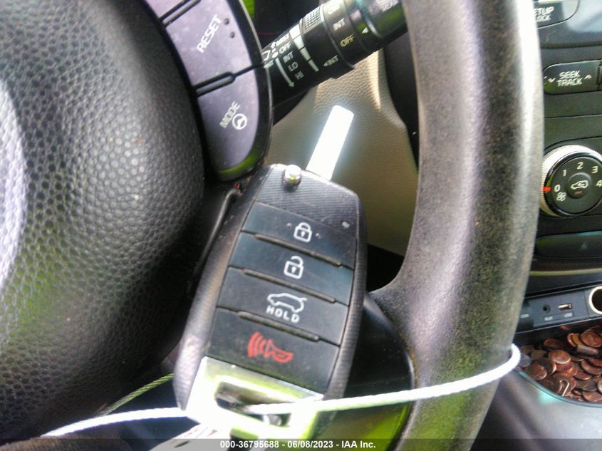 2016 KIA SOUL BASE - KNDJN2A29G7300767
