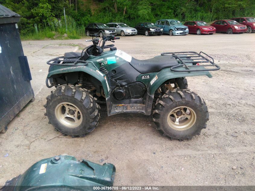 2004 YAMAHA YFM400 FW 5Y4AJ06Y3YA018224