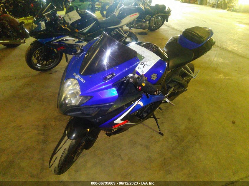 2006 SUZUKI GSX-R750 K6 - JS1GR7KA462104422