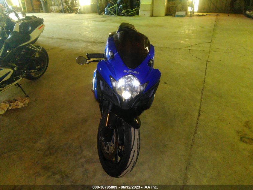 2006 SUZUKI GSX-R750 K6 - JS1GR7KA462104422