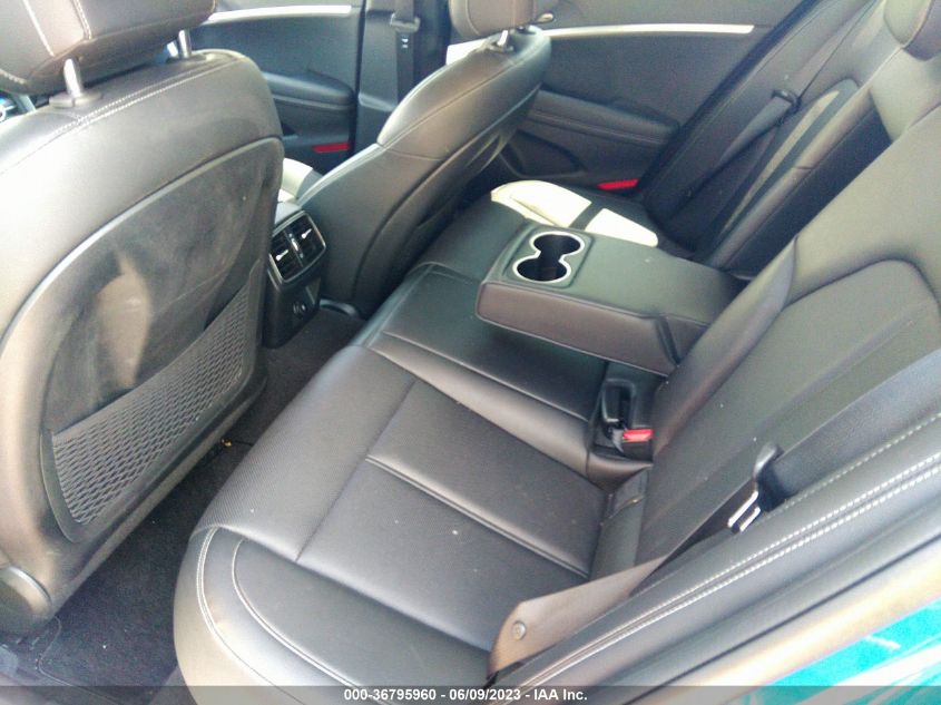 2022 GENESIS G70 2.0T - KMTG34TA0NU092066