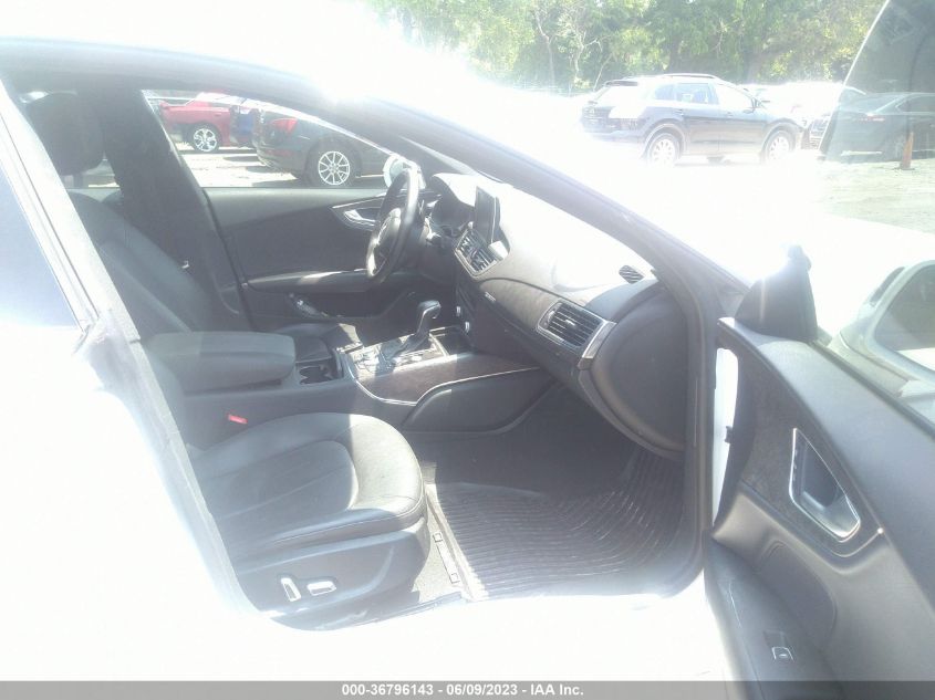 2017 AUDI A7 PREMIUM PLUS WAUW2AFC6HN040137
