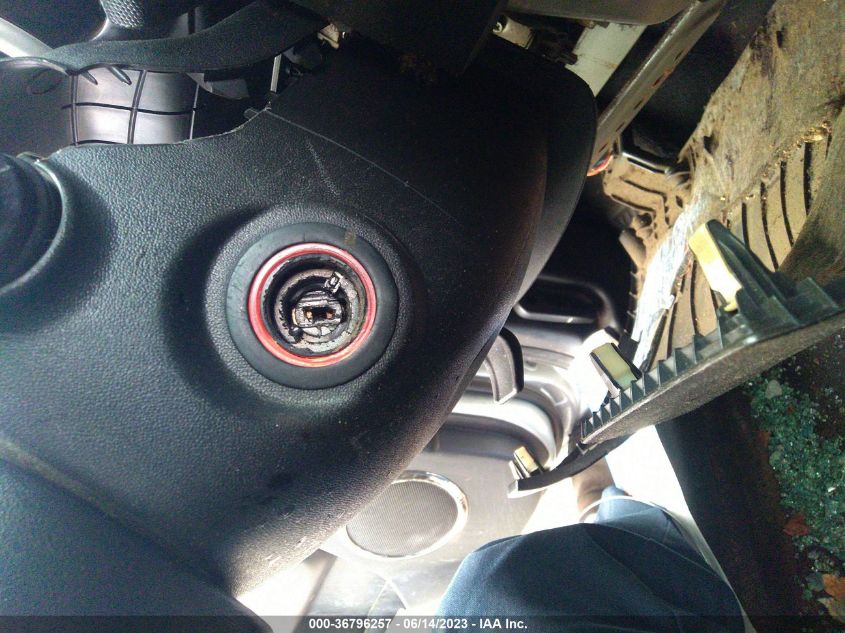 2013 KIA SOUL + - KNDJT2A6XD7530077