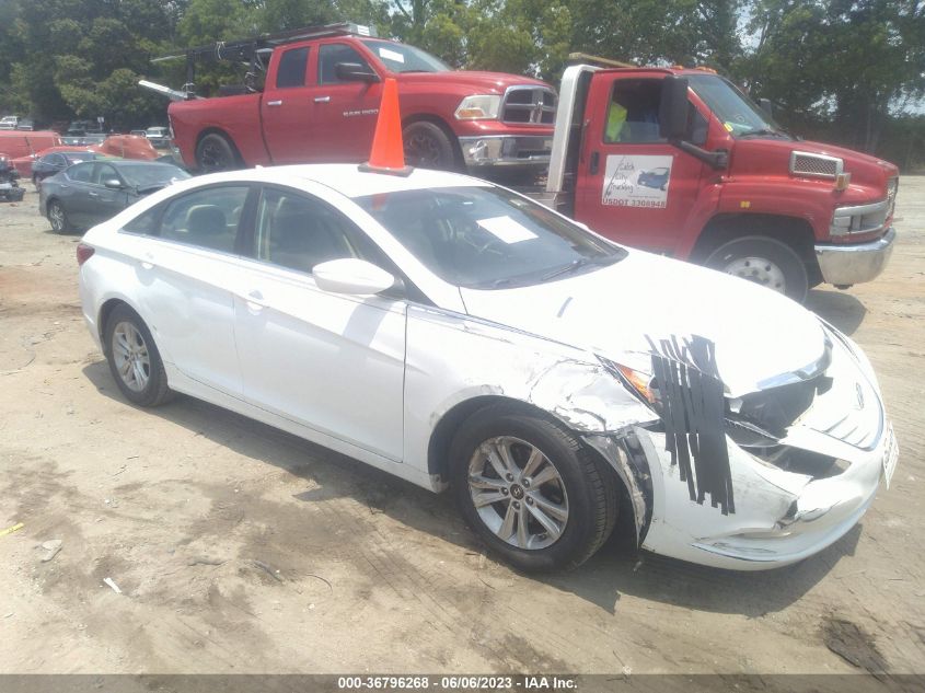 2013 HYUNDAI SONATA GLS - 5NPEB4AC3DH711040