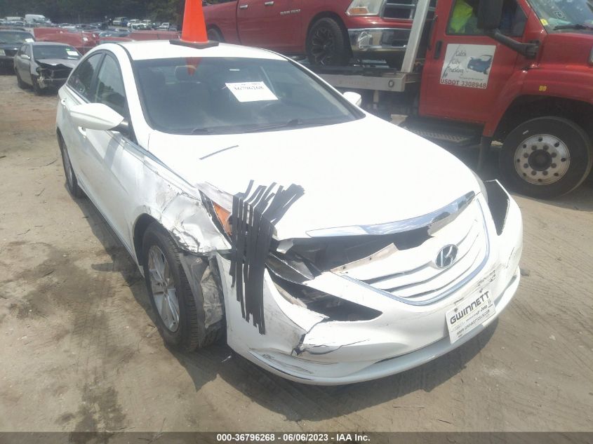 2013 HYUNDAI SONATA GLS - 5NPEB4AC3DH711040