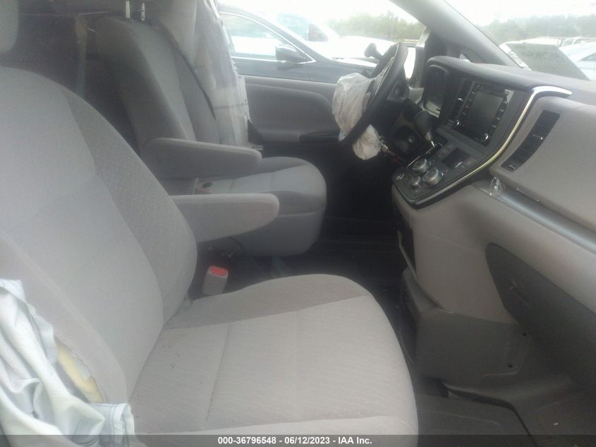 2019 TOYOTA SIENNA LE - 5TDKZ3DC4KS987187