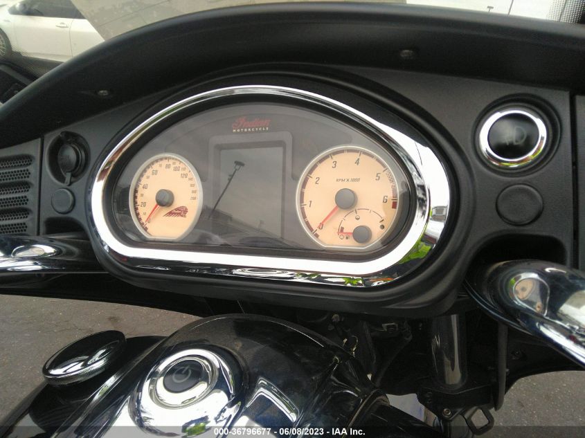 2015 INDIAN MOTORCYCLE CO. ROADMASTER 56KTRAAA5F3321968