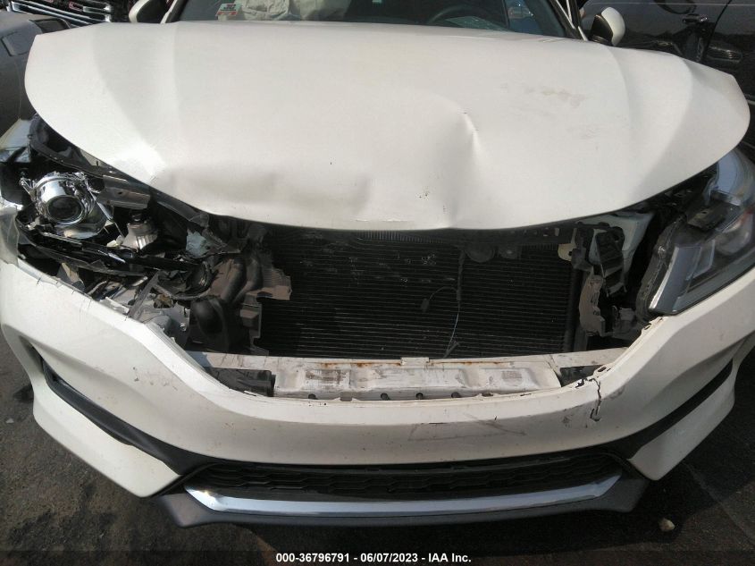 2017 HONDA ACCORD SEDAN SPORT SE - 1HGCR2F15HA263669