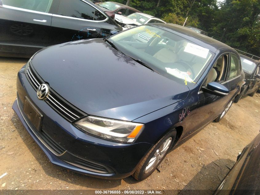 2013 VOLKSWAGEN JETTA SEDAN SE W/CONVENIENCE/SUNROOF - 3VWDP7AJ0DM356171