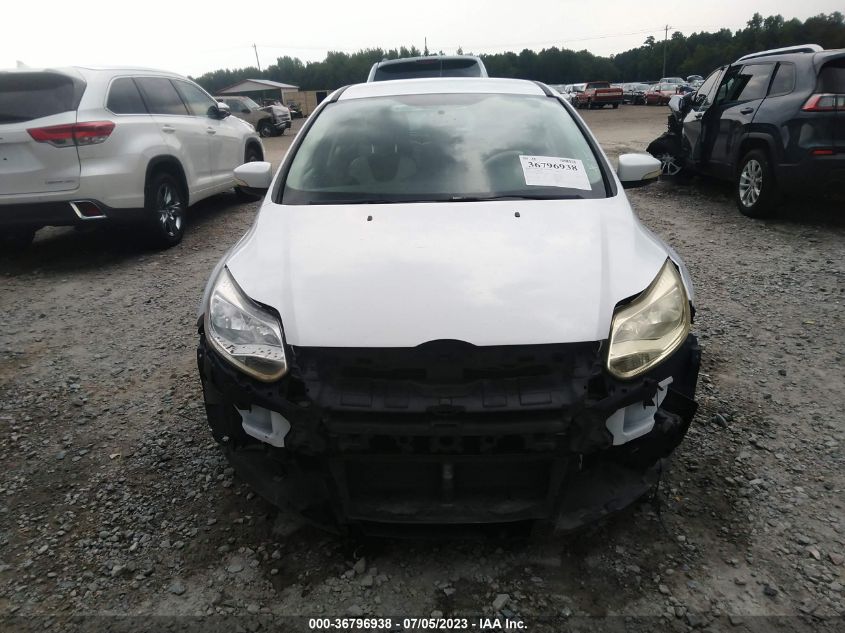 2014 FORD FOCUS SE - 1FADP3K24EL302657