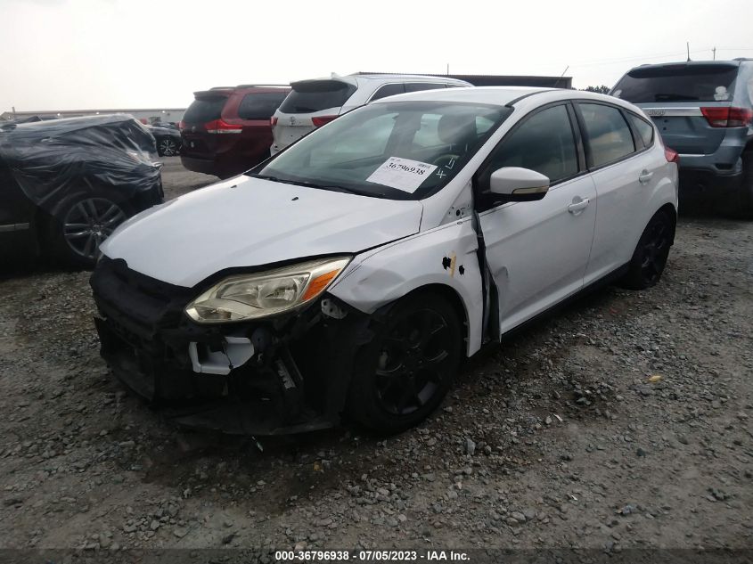 2014 FORD FOCUS SE - 1FADP3K24EL302657