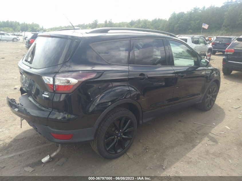 2017 FORD ESCAPE SE - 1FMCU0G98HUB91673