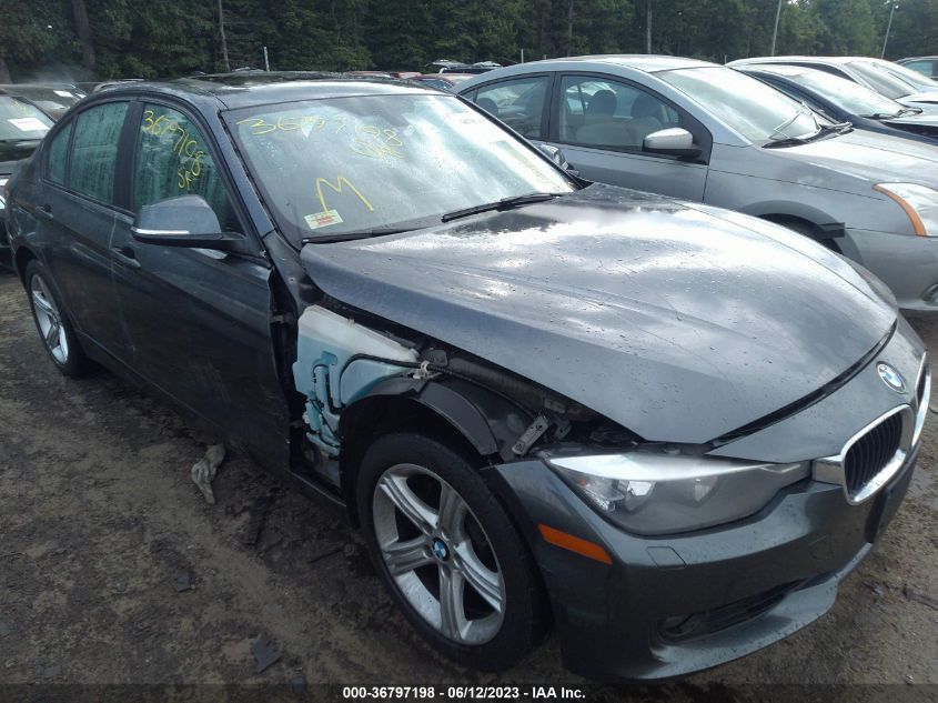 2013 BMW 3 SERIES 328I XDRIVE - WBA3B5G57DNS02278