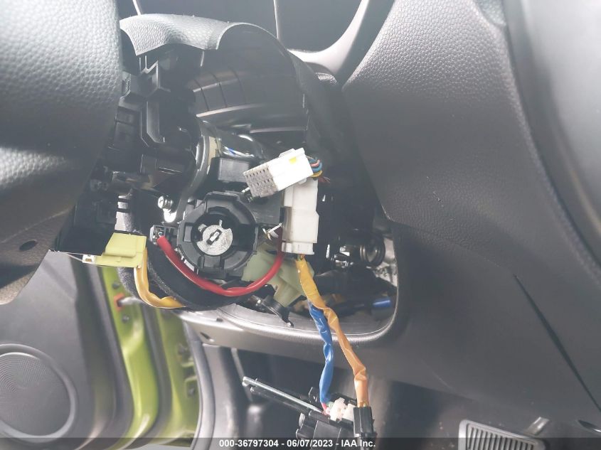 2015 KIA SOUL + - KNDJP3A50F7749876