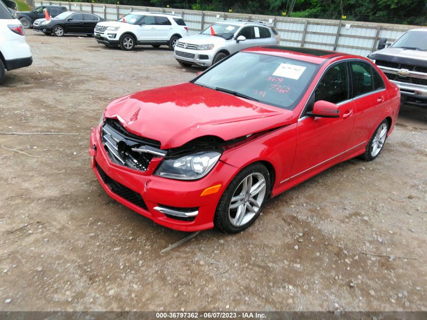 2014 MERCEDES-BENZ C-CLASS C 250 - WDDGF4HB6EA952454