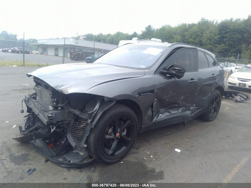 VIN SADCJ2FX7JA270899 2018 JAGUAR F-PACE 25T PREMIUM
