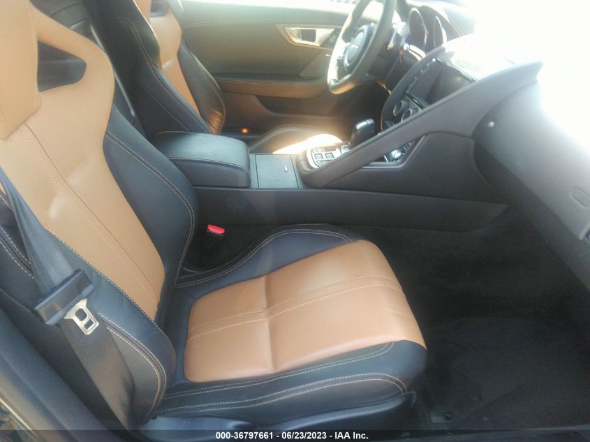 2016 JAGUAR F-TYPE R - SAJWJ6HL1GMK34029