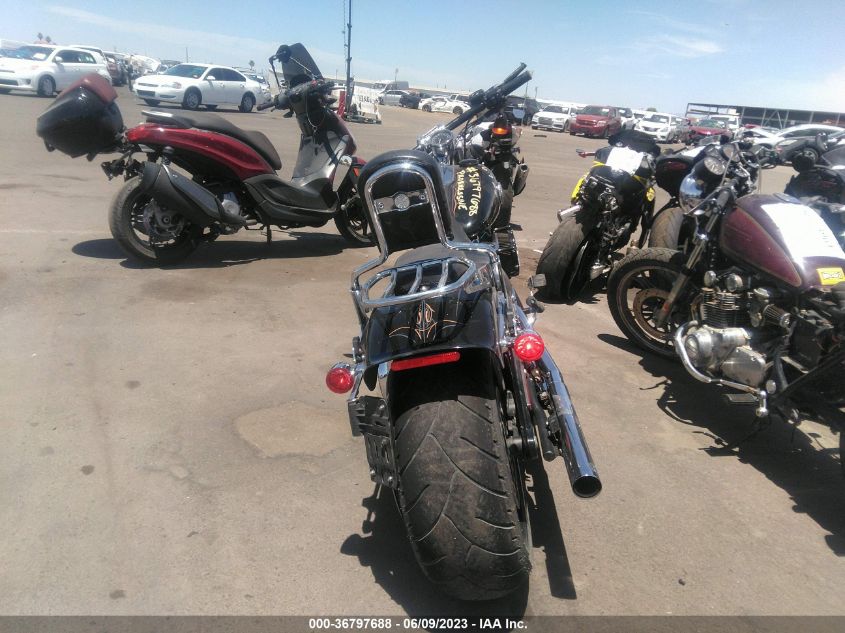 2014 HARLEY-DAVIDSON FXSB BREAKOUT - 1HD1BFV14EB045634