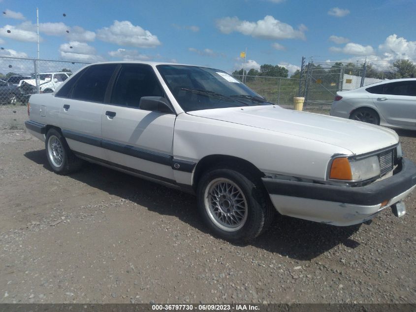 WAUGC5441KN095672 Audi 200 Photo 1
