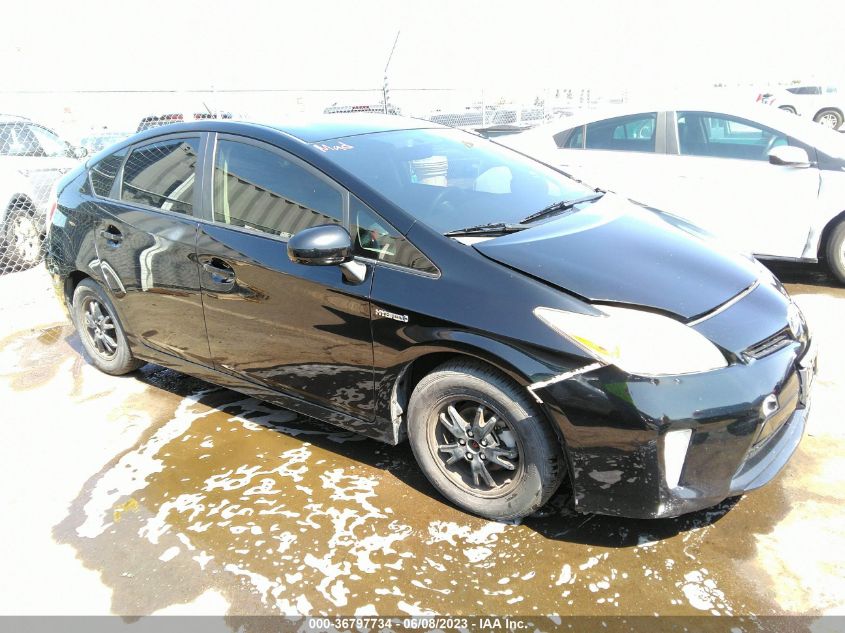 2015 TOYOTA PRIUS FOUR - JTDKN3DUXF1873749