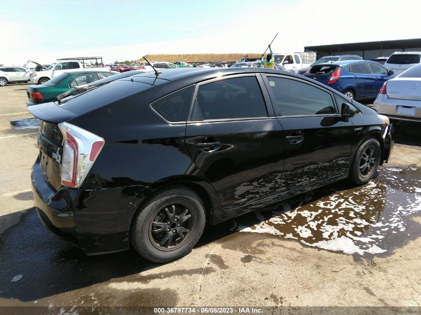 2015 TOYOTA PRIUS FOUR - JTDKN3DUXF1873749
