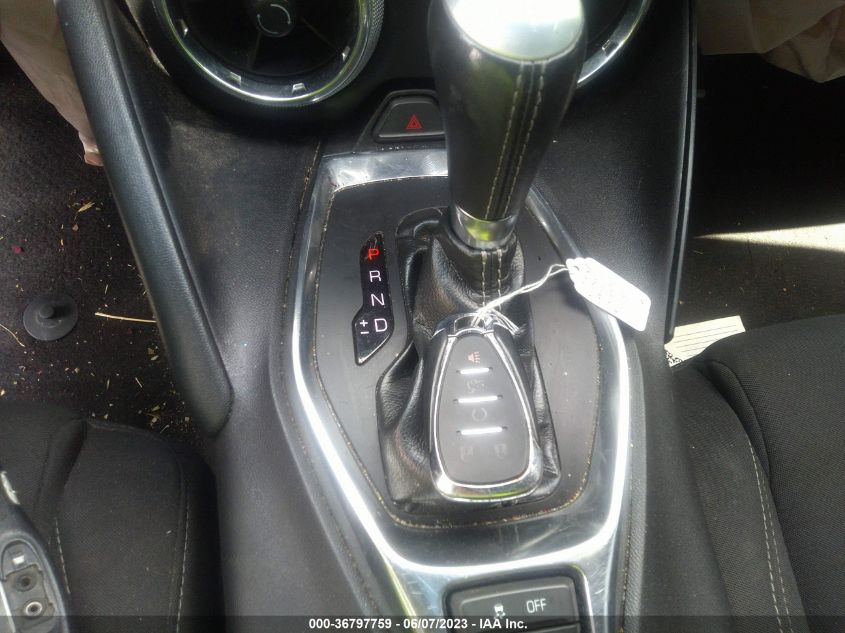 2020 CHEVROLET CAMARO 1LT - 1G1FB3DS2L0112975