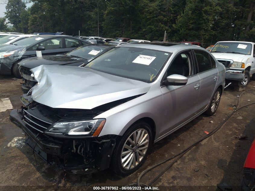 2016 VOLKSWAGEN JETTA SEDAN 1.8T SEL - 3VWL17AJ6GM305307