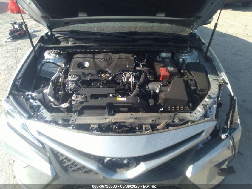 2018 TOYOTA CAMRY L/LE/XLE/SE/XSE - 4T1B11HK8JU624295