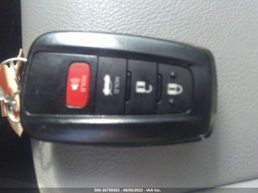 2018 TOYOTA CAMRY L/LE/XLE/SE/XSE - 4T1B11HK8JU624295