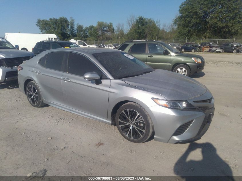 2018 TOYOTA CAMRY L/LE/XLE/SE/XSE - 4T1B11HK8JU624295