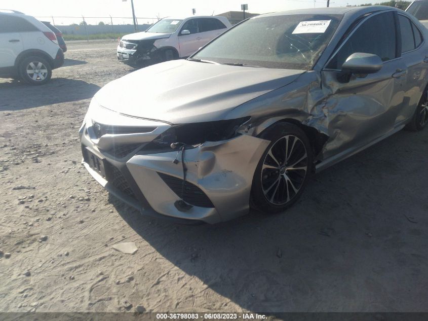 2018 TOYOTA CAMRY L/LE/XLE/SE/XSE - 4T1B11HK8JU624295