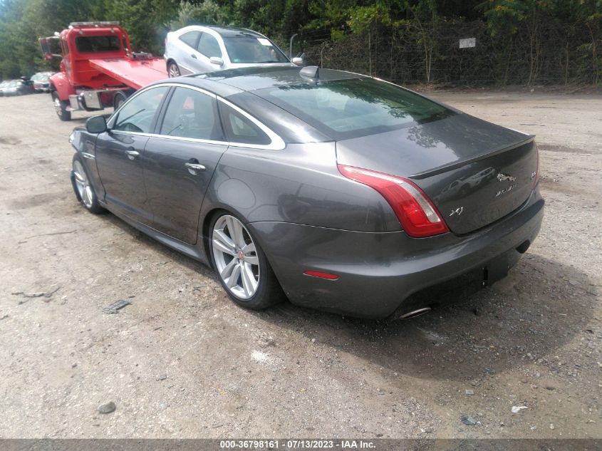 2016 JAGUAR XJ R-SPORT - SAJWJ1CD2G8V99802