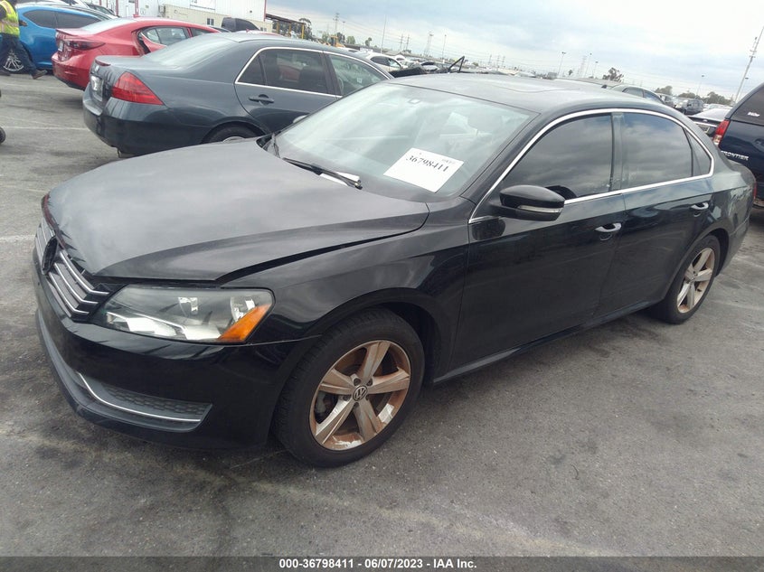 Volkswagen Passat 2012 -auction- 1