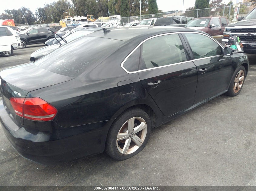 Volkswagen Passat 2012 -auction- 3