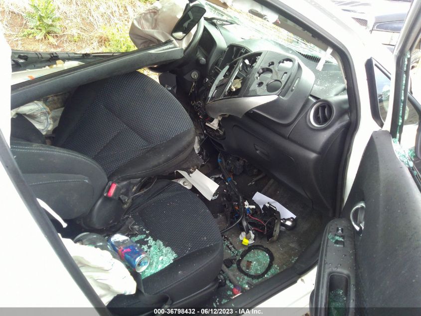 2015 NISSAN VERSA NOTE S/S PLUS/SV/SR/SL - 3N1CE2CP5FL365386
