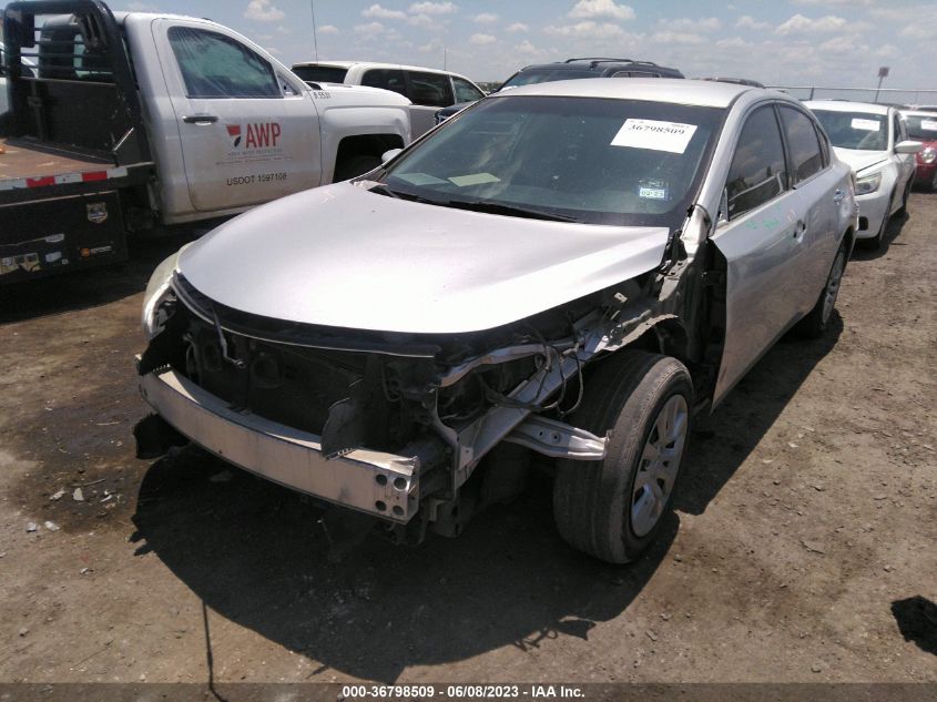 2014 NISSAN ALTIMA 2.5/S/SV/SL - 1N4AL3AP4EN337828