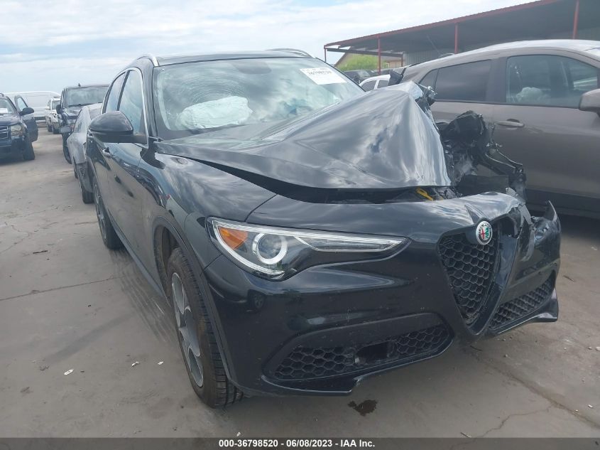 2018 ALFA ROMEO STELVIO - ZASFAKAN8J7B70460