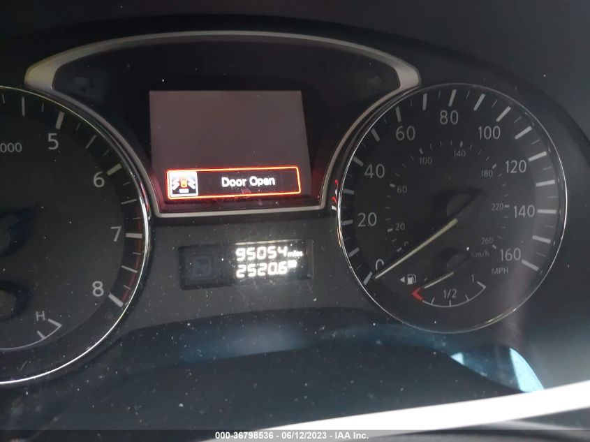 2015 NISSAN PATHFINDER S - 5N1AR2MN5FC642079