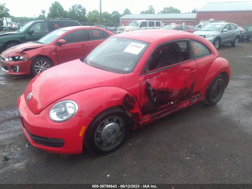 2013 VOLKSWAGEN BEETLE COUPE 2.5L - 3VWJP7AT2DM687600