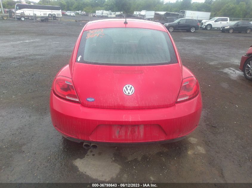 2013 VOLKSWAGEN BEETLE COUPE 2.5L - 3VWJP7AT2DM687600