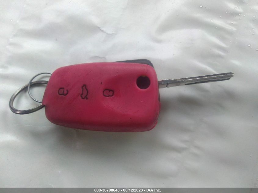 2013 VOLKSWAGEN BEETLE COUPE 2.5L - 3VWJP7AT2DM687600