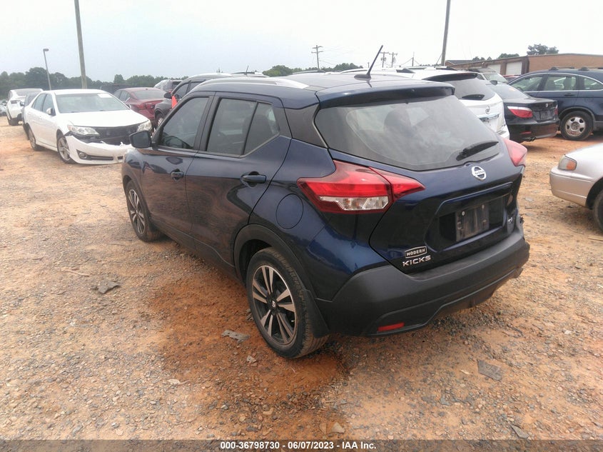 VIN 3N1CP5CU3JL531172 2018 NISSAN KICKS SV